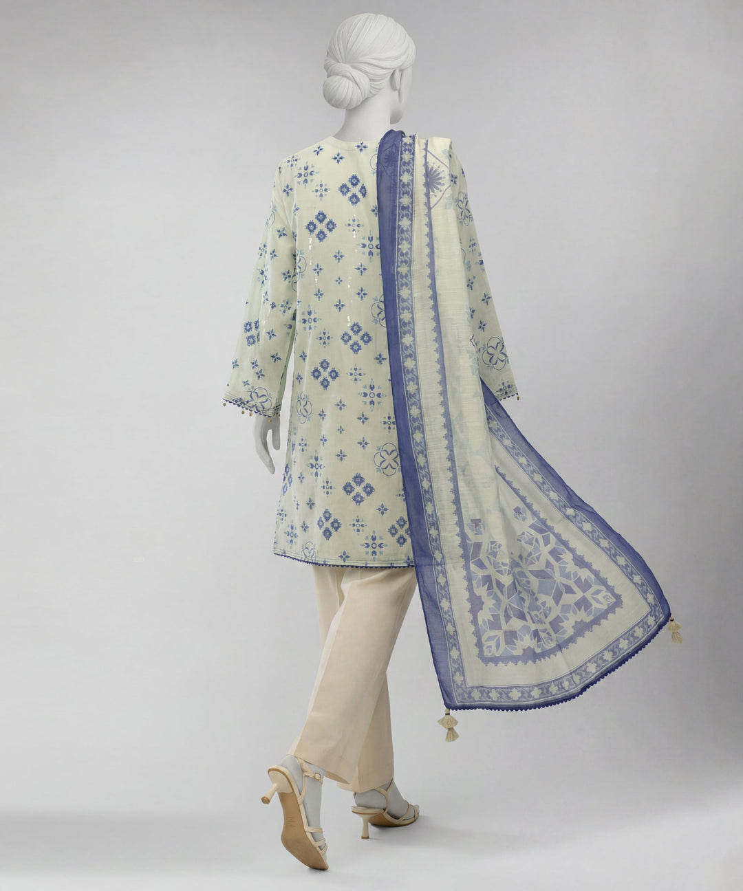 Lawn Multicolor Unstitched Suit - J. Junaid Jamshed