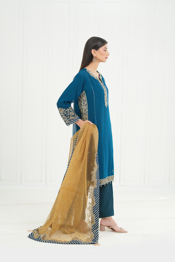 Jheel - Zarif Bayaan Formals Stitched