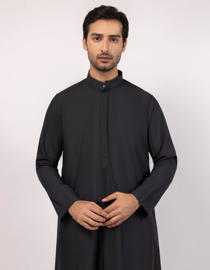 Blended Black Jubba - J. Junaid Jamshed