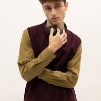 LEO - PLUM SLEEVLESS V-NECK SWEATER - J. Junaid Jamshed