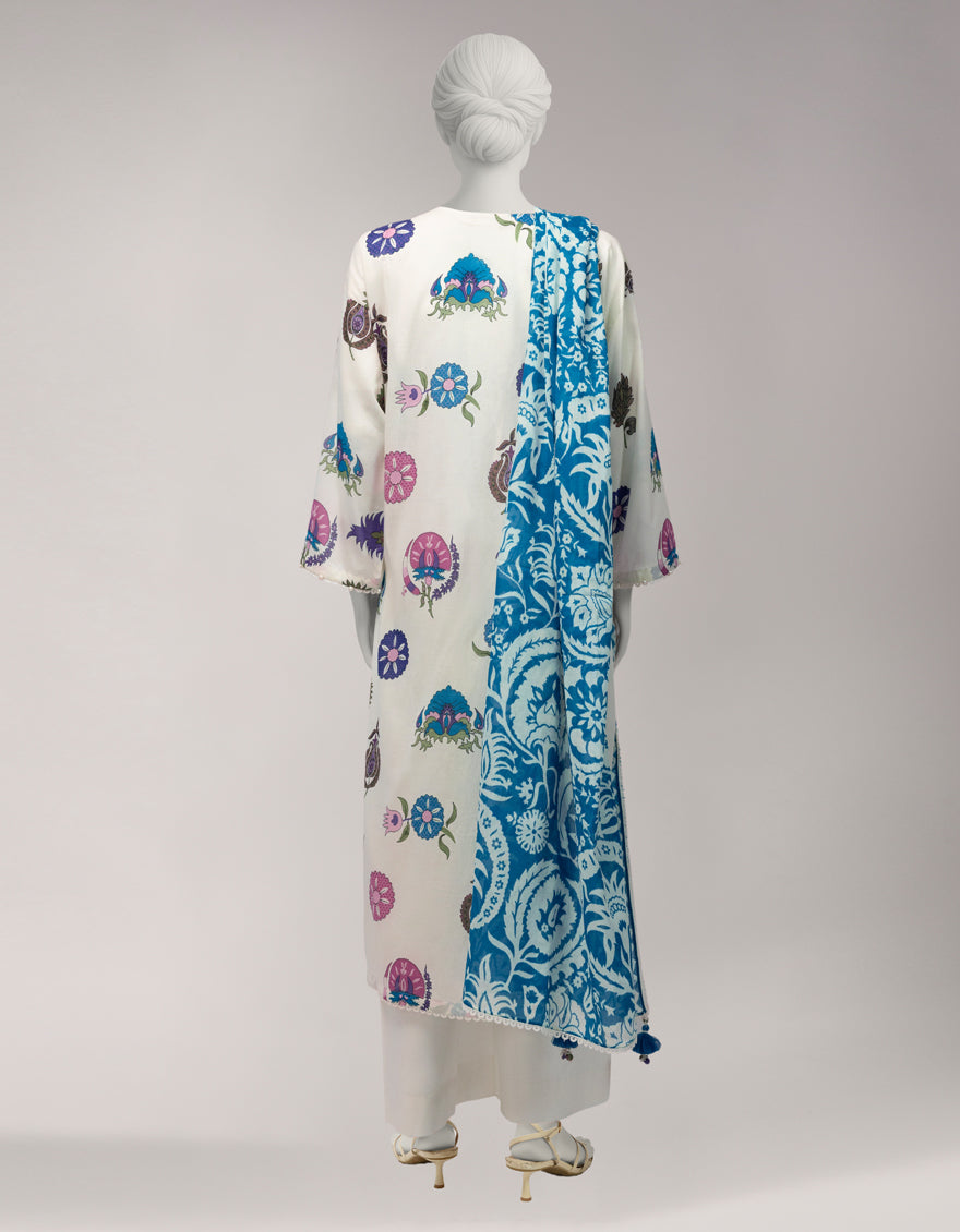 Lawn Multicolor Unstitched Suit - J. Junaid Jamshed