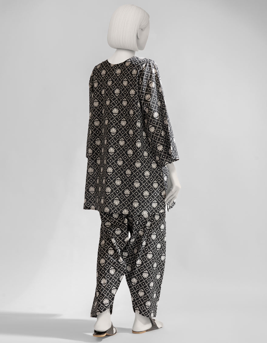 Lawn Black Kurti - J. Junaid Jamshed