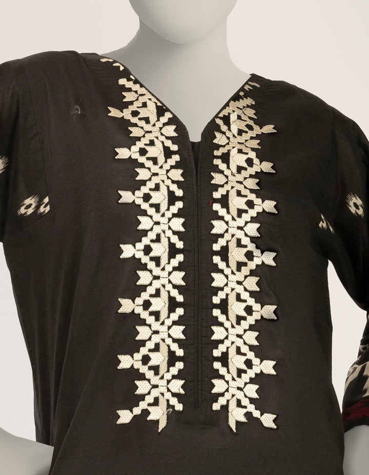 Lawn Black Kurti - J. Junaid Jamshed