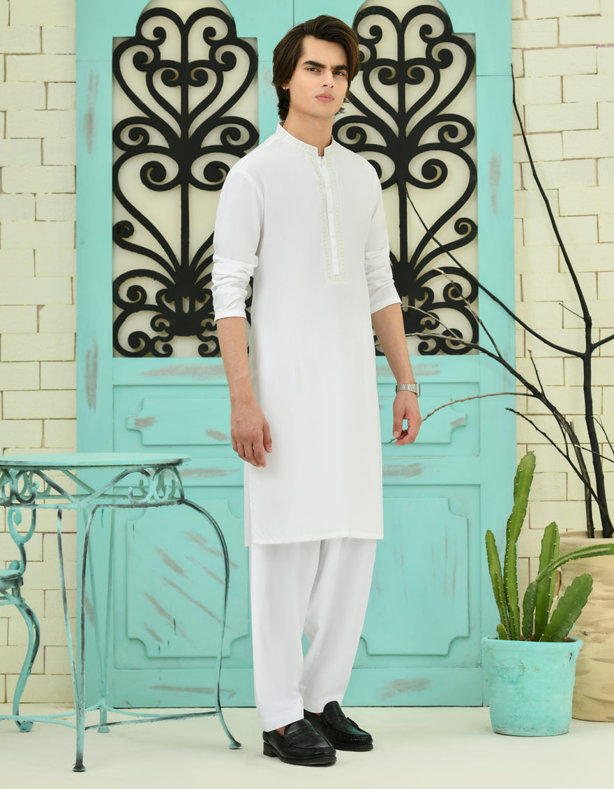 Blended White Kameez Shalwar - J. Junaid Jamshed