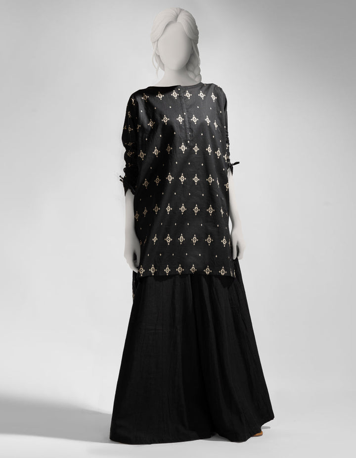 Lawn Black Kurti - J. Junaid Jamshed