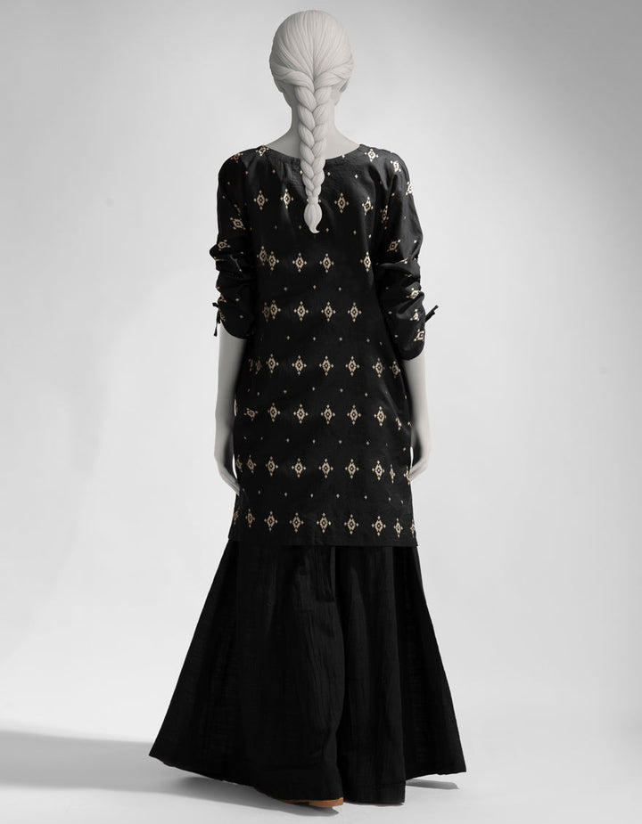Lawn Black Kurti - J. Junaid Jamshed