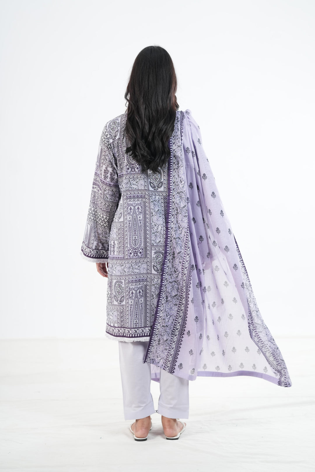 Khaddar Grey Stitched Suit - Khaadi