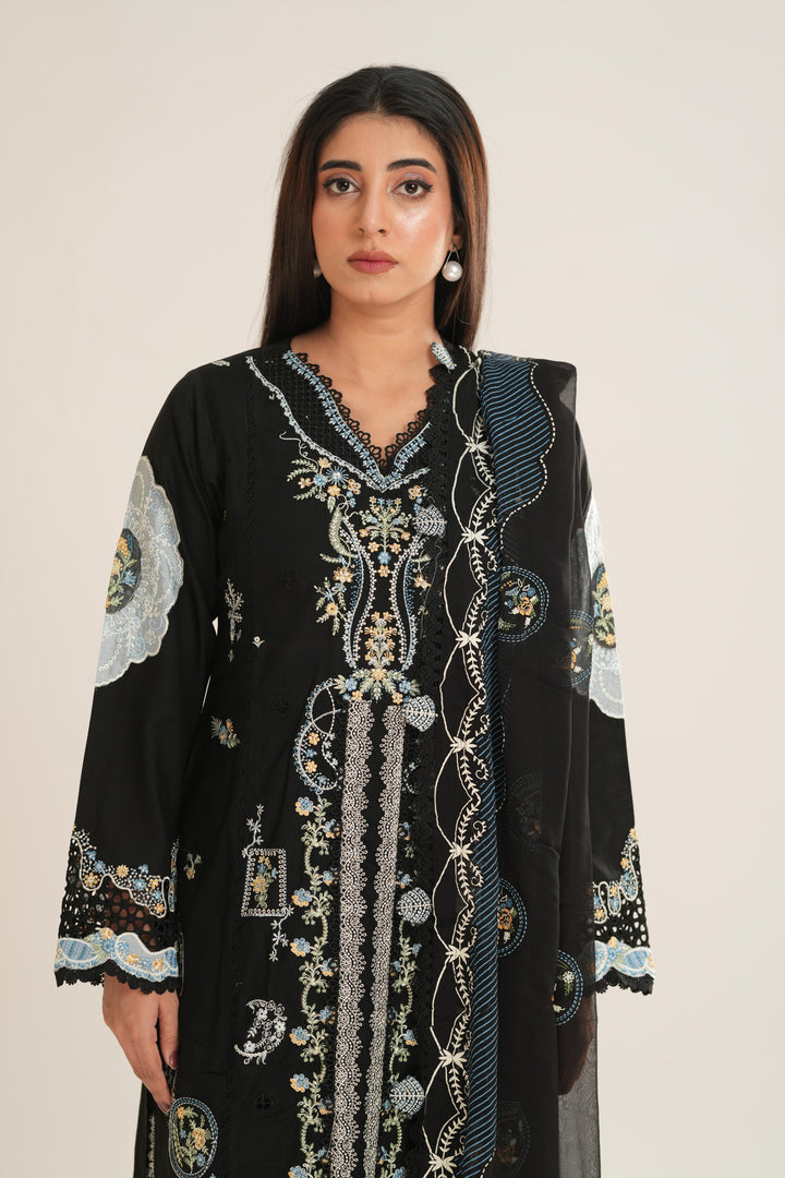 Zyra - Q Line by Qalamkar Stitched