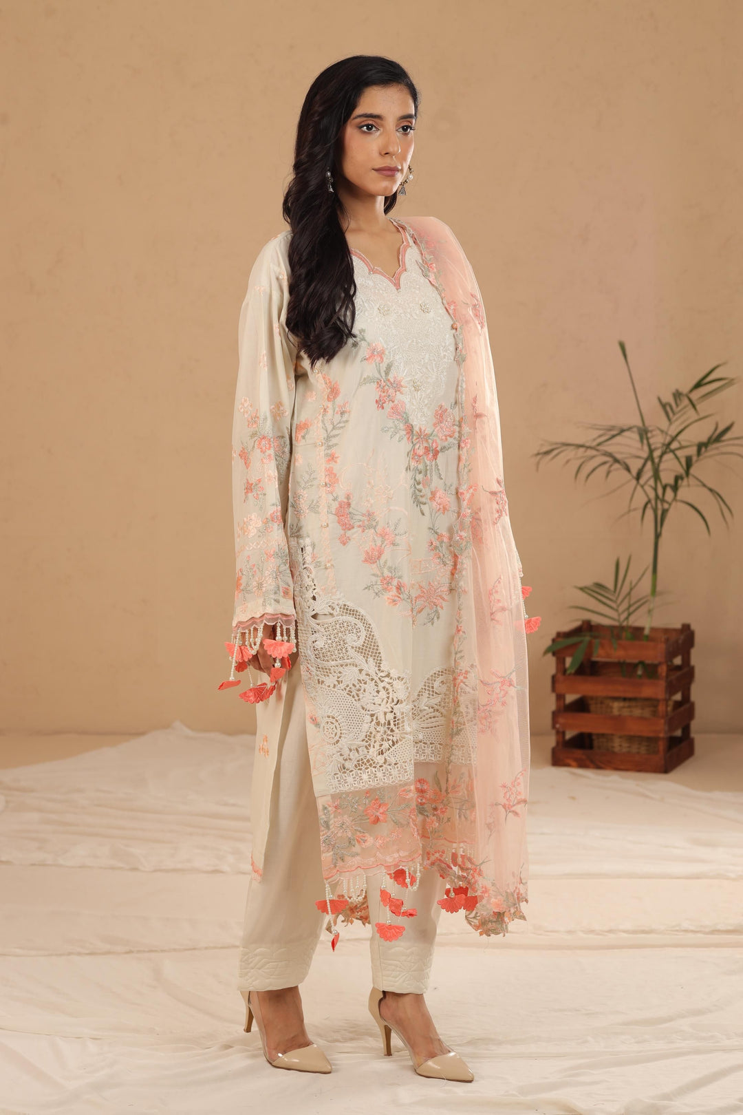 Design 3B - Sana Safinaz Luxury Collection