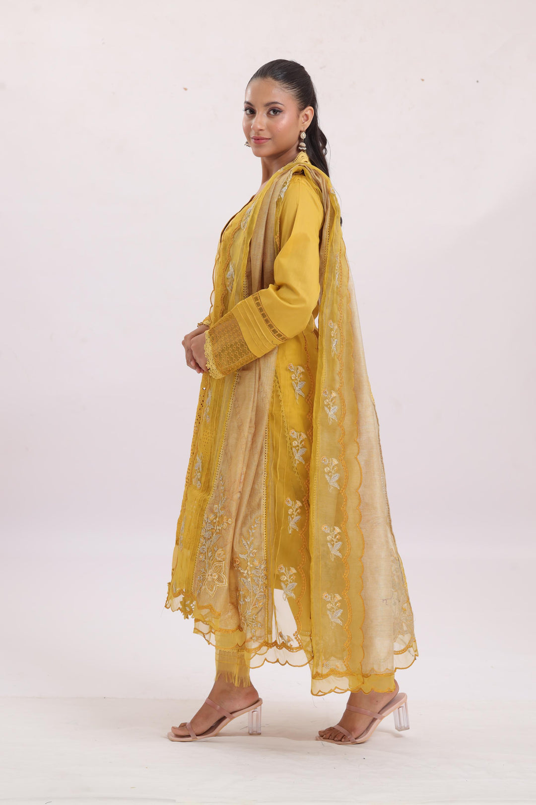 Design 1A - Sobia Nazir Luxury Lawn Stitched