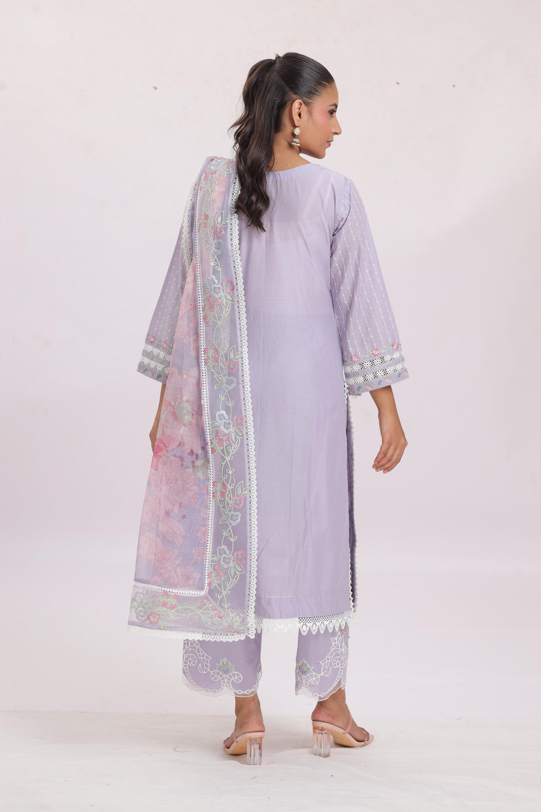 Design 5A - Sobia Nazir Luxury Lawn Stitched