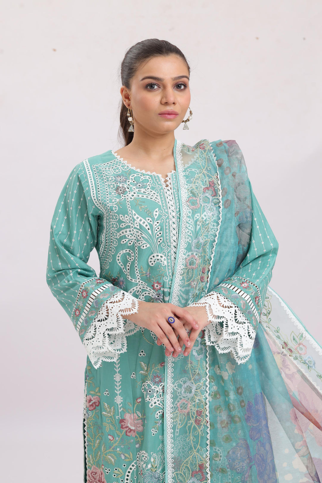 Design 5B - Sobia Nazir Luxury Lawn Stitched