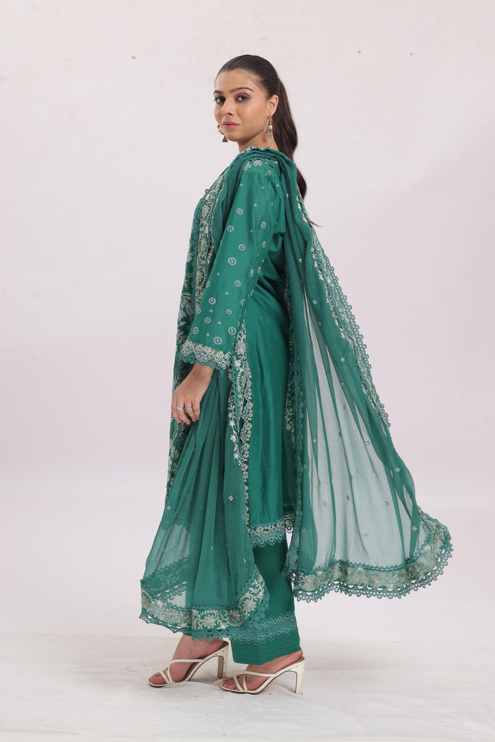 Design 8B - Sobia Nazir Luxury Lawn Stitched