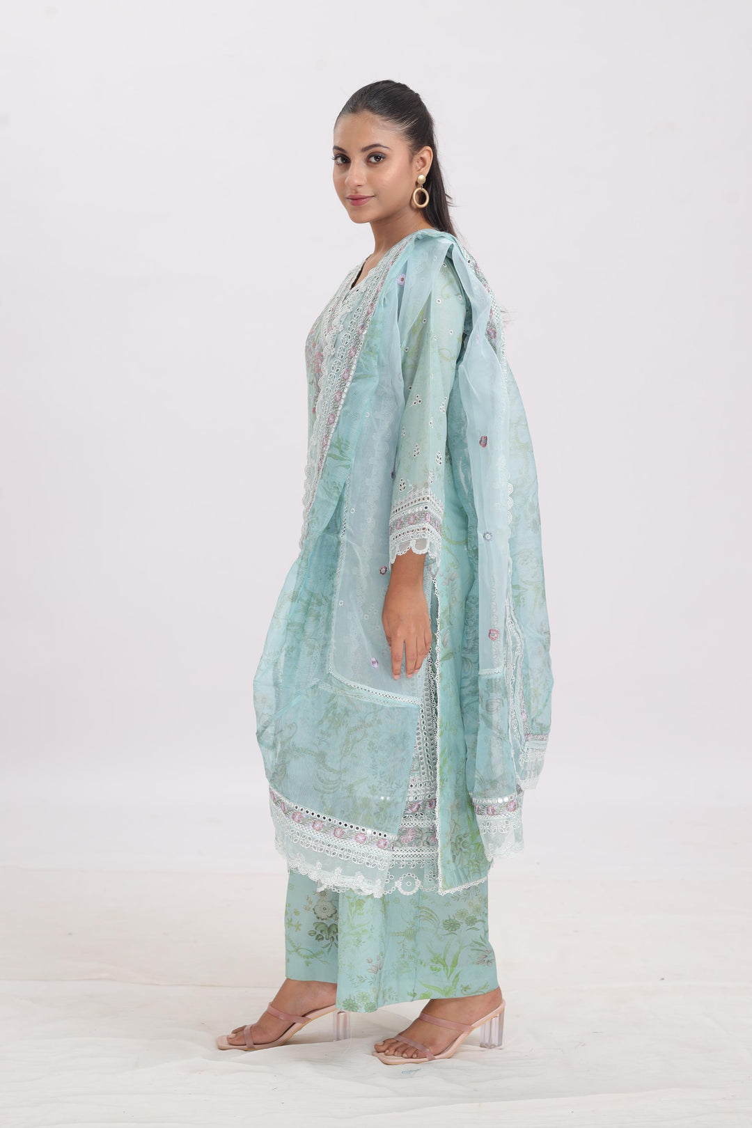 Design 13A - Sobia Nazir Luxury Lawn Stitched