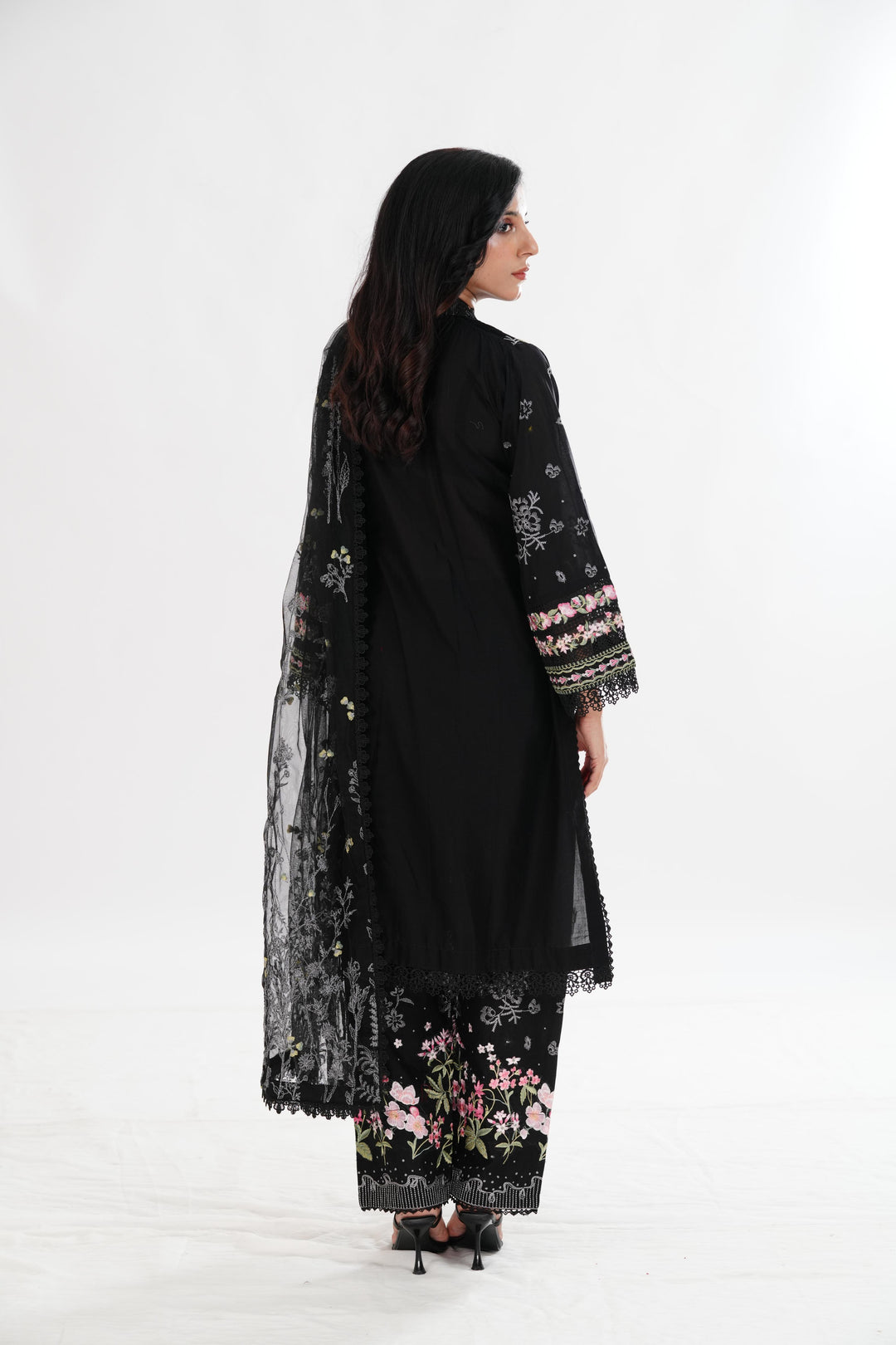 Design 14B - Sobia Nazir Luxury Lawn Stitched
