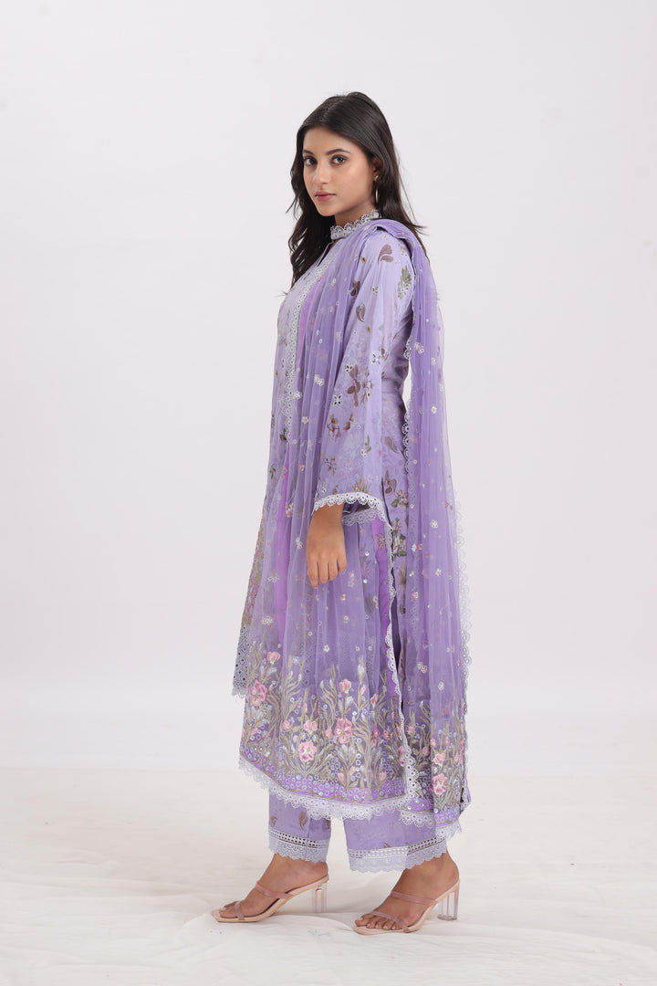 Design 15A - Sobia Nazir Luxury Lawn Stitched