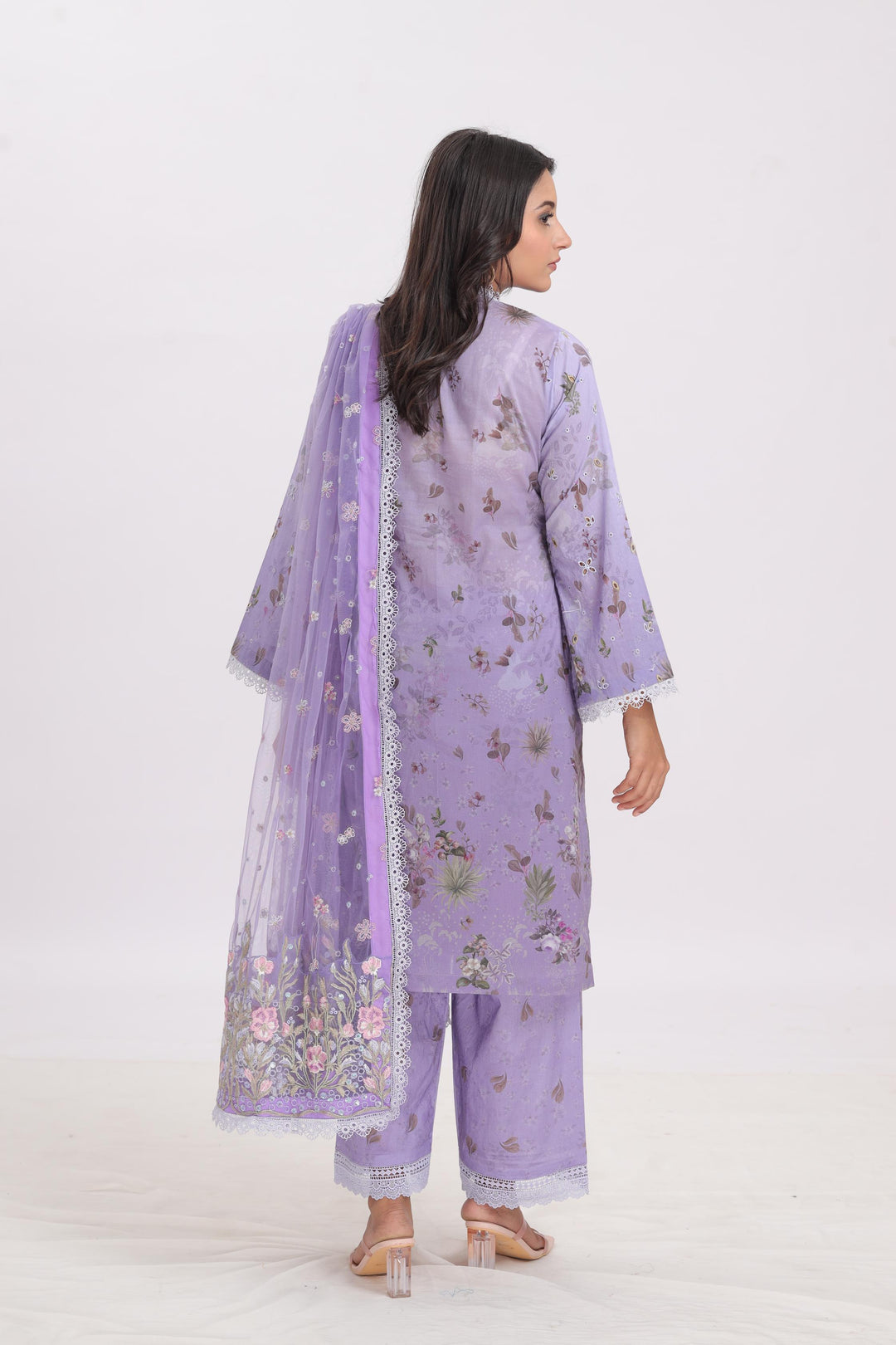 Design 15A - Sobia Nazir Luxury Lawn Stitched
