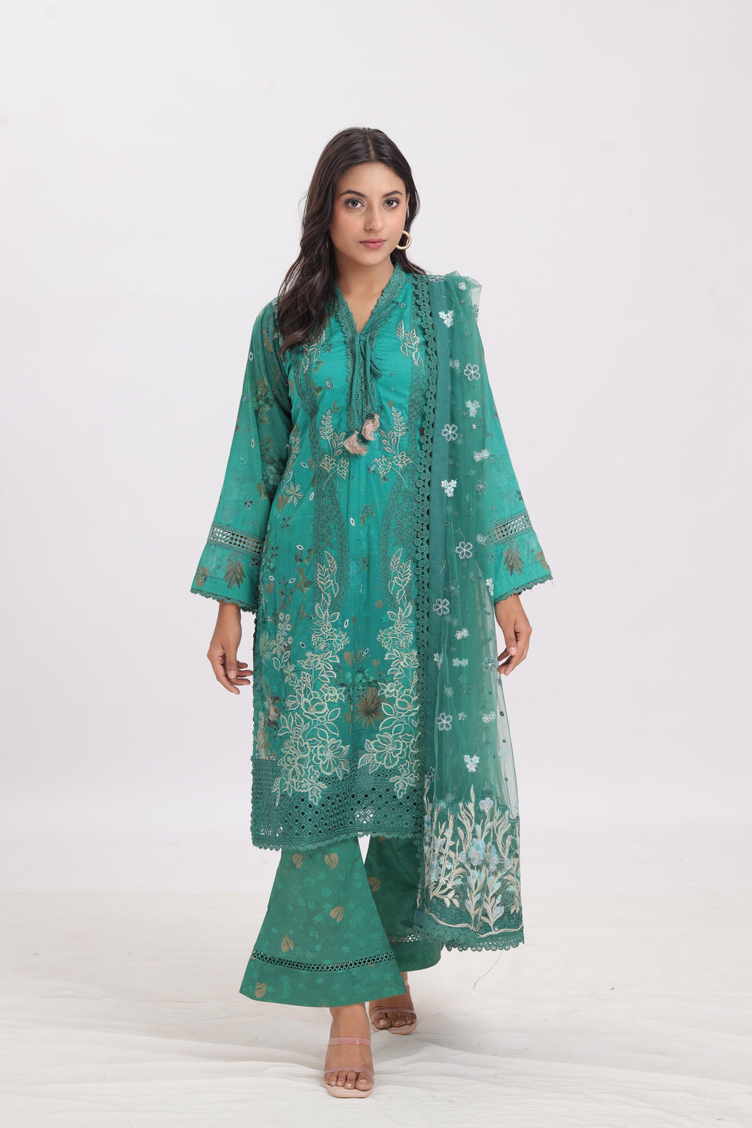 Design 15B - Sobia Nazir Luxury Lawn Stitched