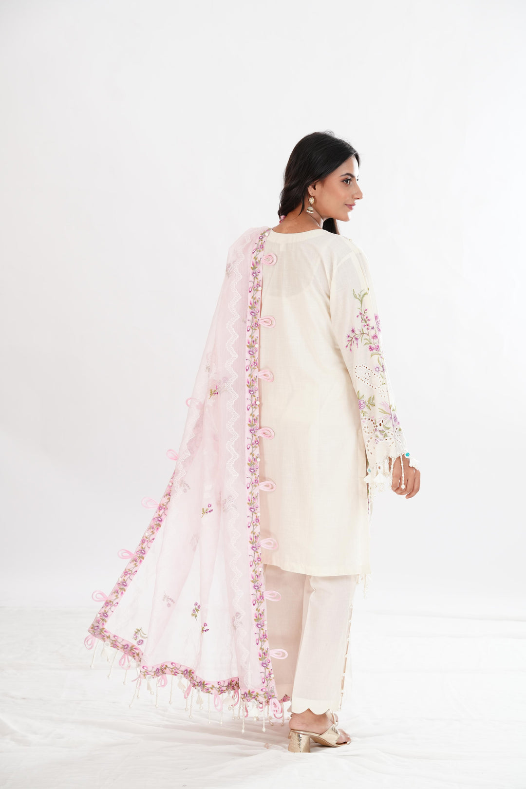 Cream Luxury Lawn Stitched Suit - Sana Safinaz