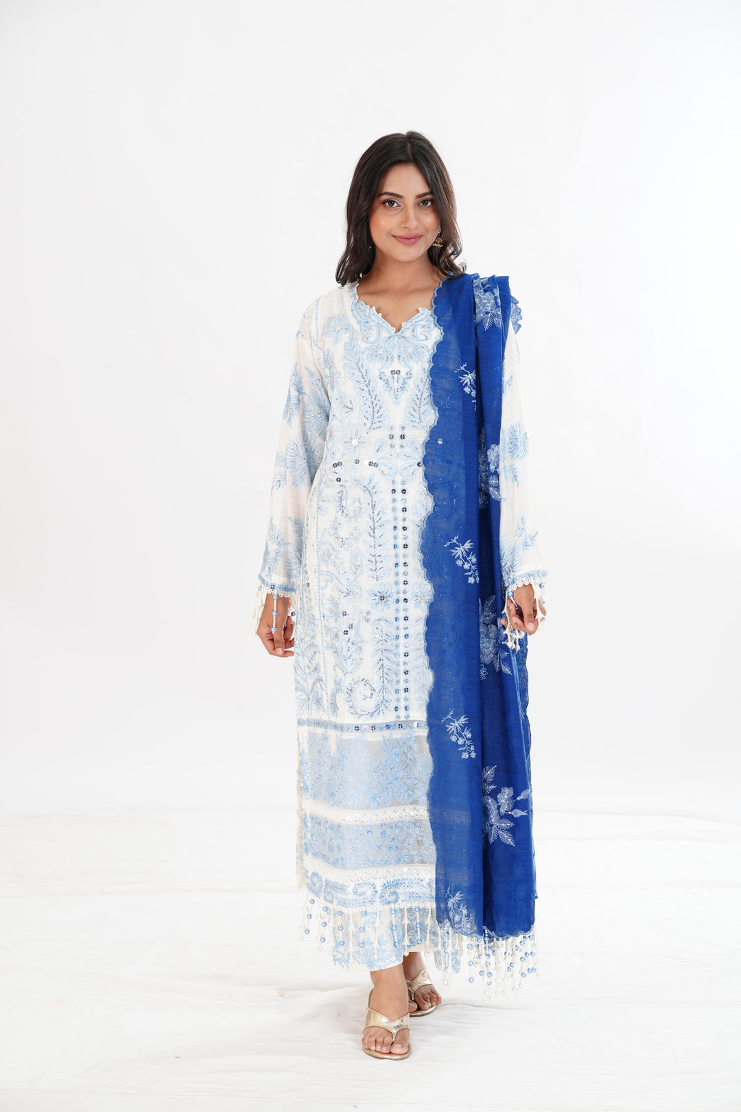 Sky Blue Luxury Lawn Stitched Suit - Sana Safinaz