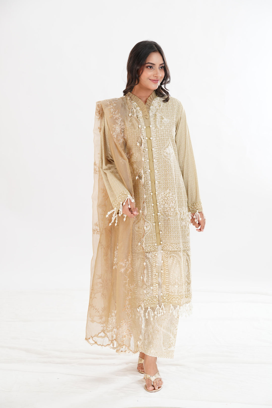 Skin Luxury Lawn Stitched Suit - Sana Safinaz