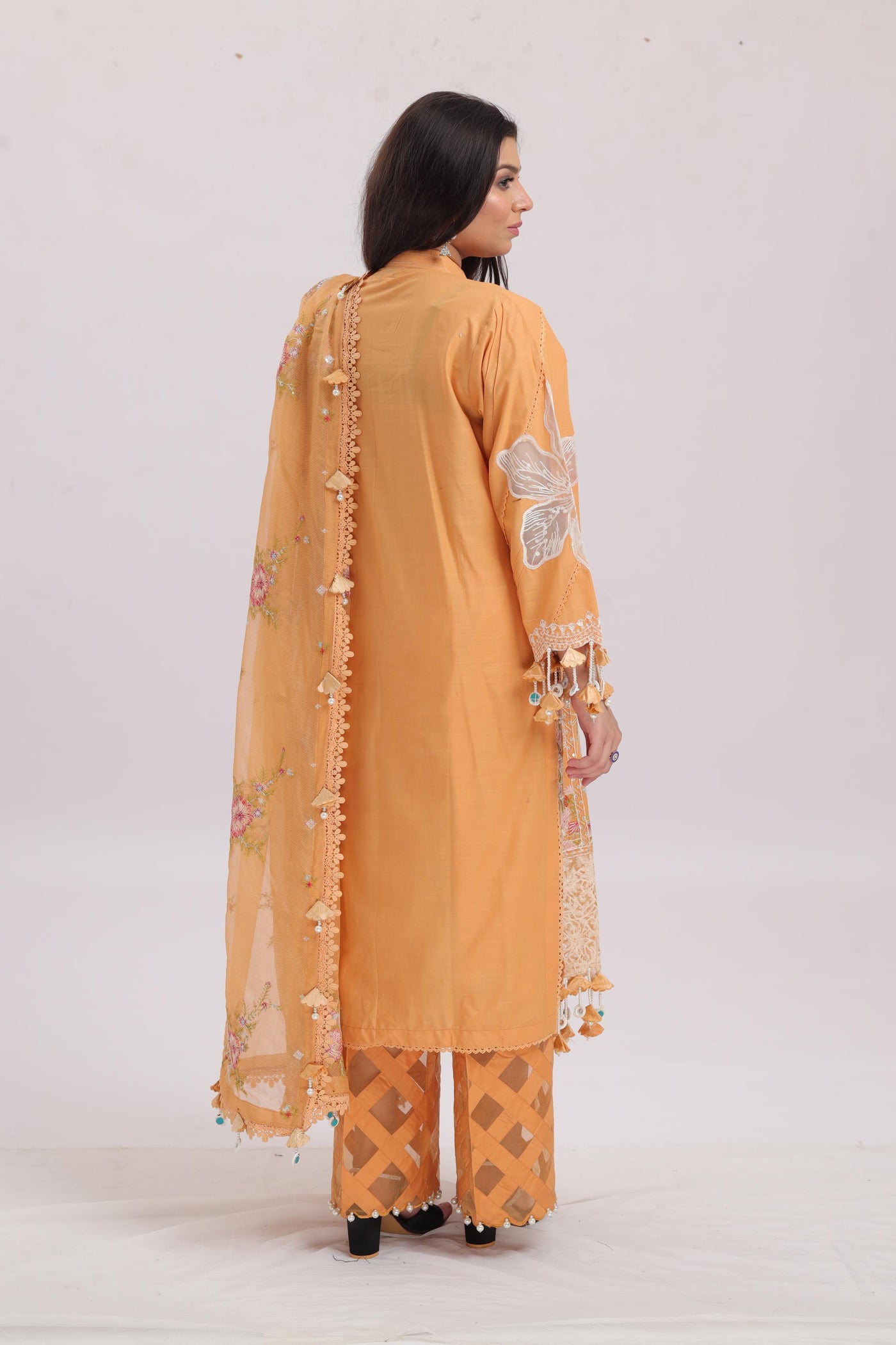 Embroidered Slub Lawn Peach Stitched Suit - Sana Safinaz