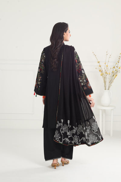 Laleh-D4 - Zara Shahjahan Winter Stitched