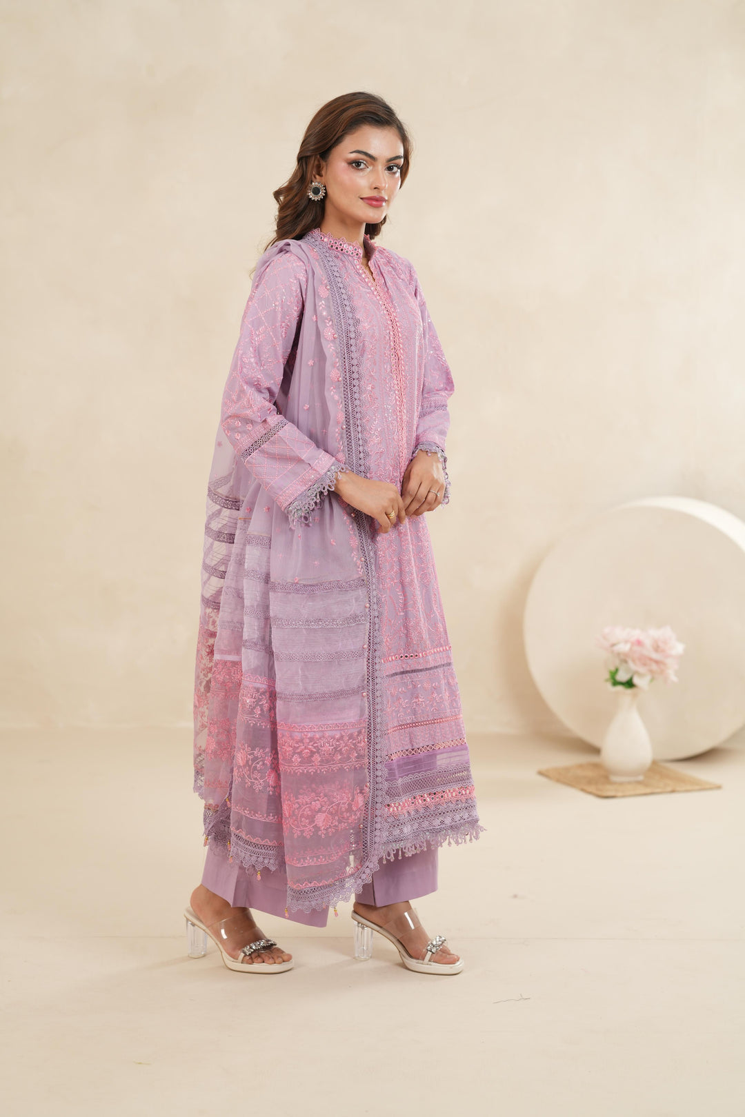Design 2A - Sobia Nazir Luxury Lawn Stitched