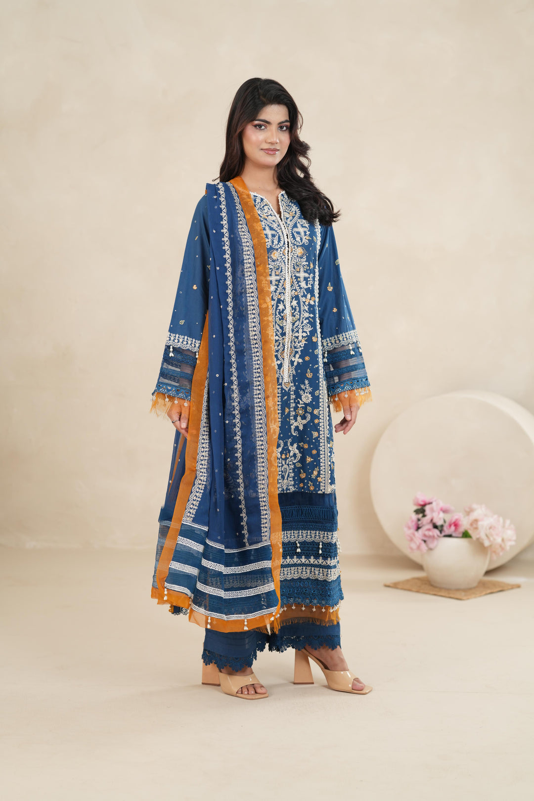 Design 8A - Sobia Nazir Luxury Lawn Stitched