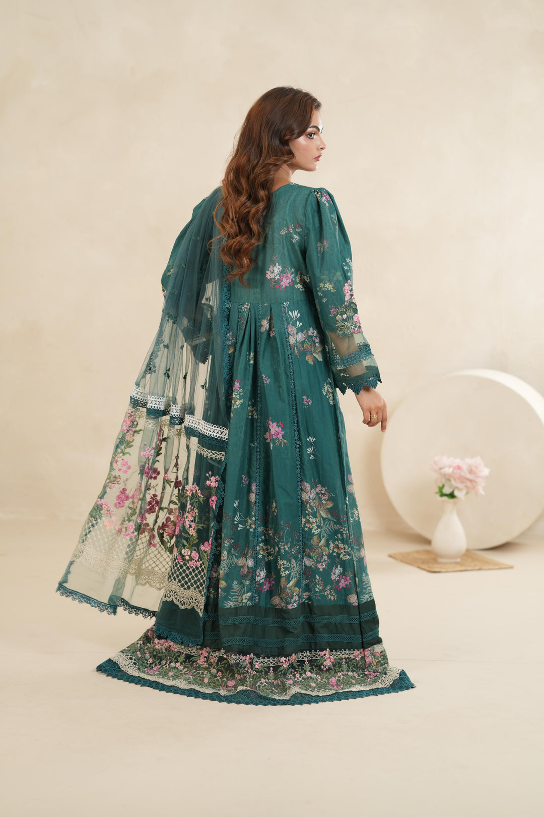 Design 10B - Sobia Nazir Luxury Lawn Stitched