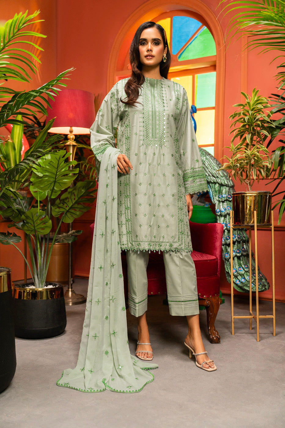 Embroidered Lawn Green 3 Piece Suit - Al Karam