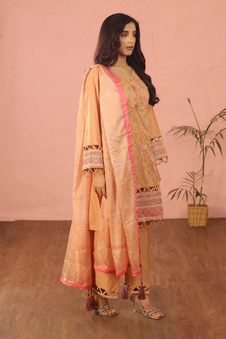 Embroidered Lawn Peach 3 Piece Suit - Al Karam