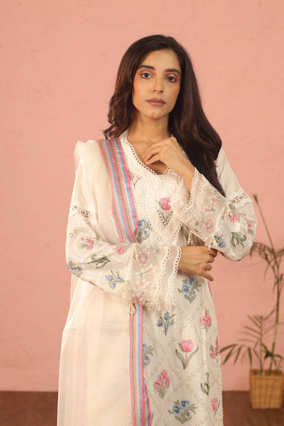 Embroidered Lawn Off White 3 Piece Suit - Al Karam