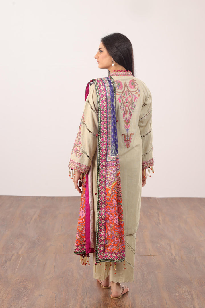 Design 19A - Sana Safinaz Muzlin Winter Stitched
