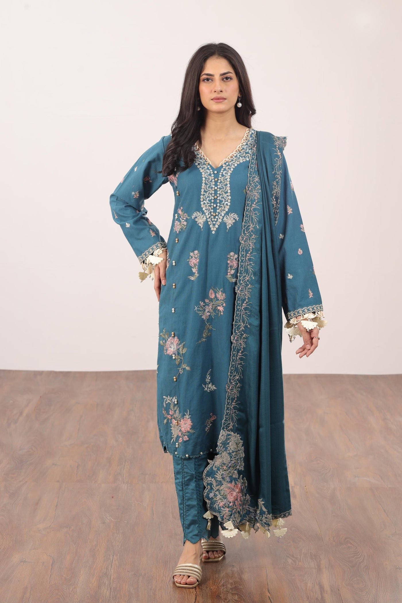 Design 23A - Sana Safinaz Muzlin Winter Stitched
