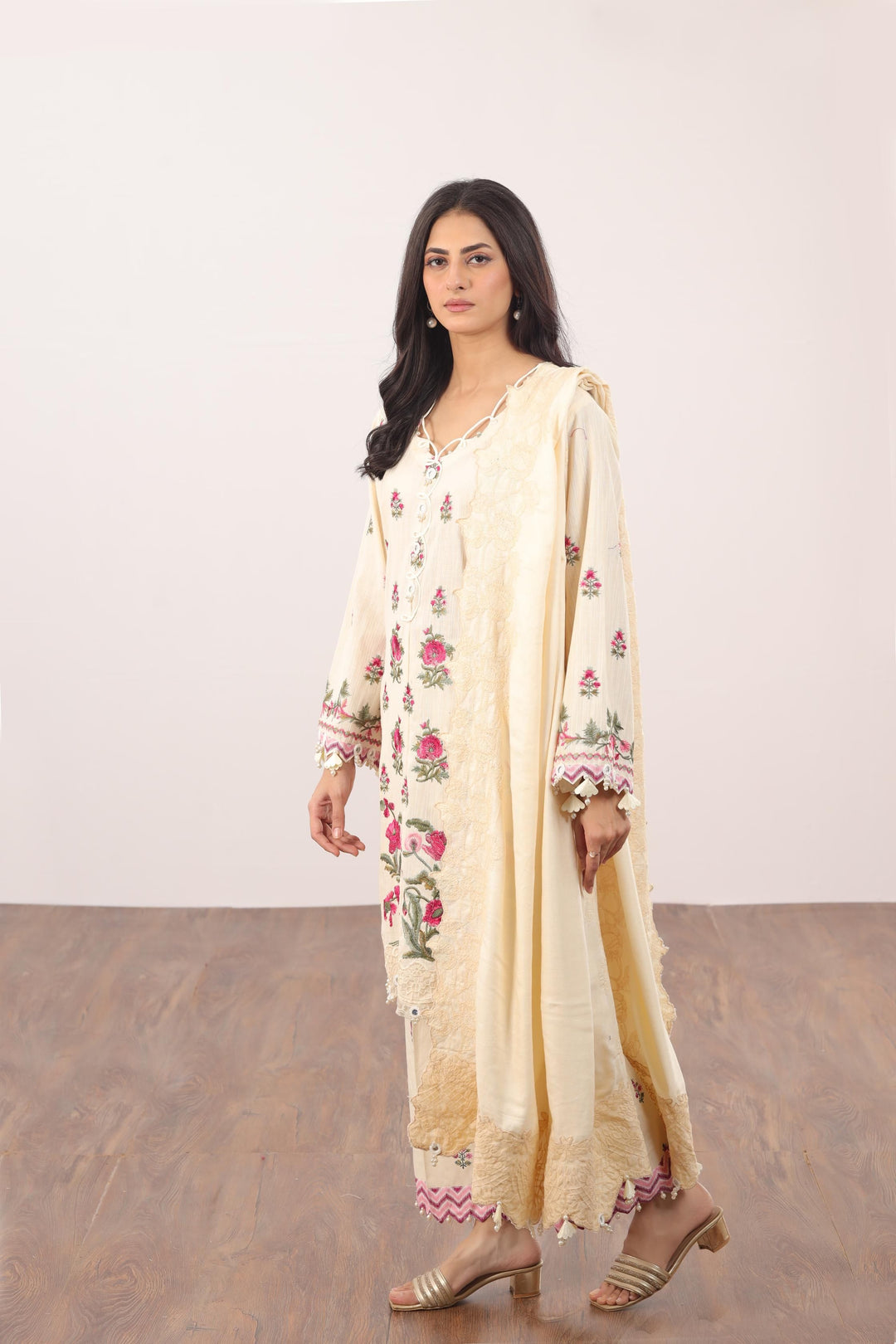 Design 24A - Sana Safinaz Muzlin Winter Stitched