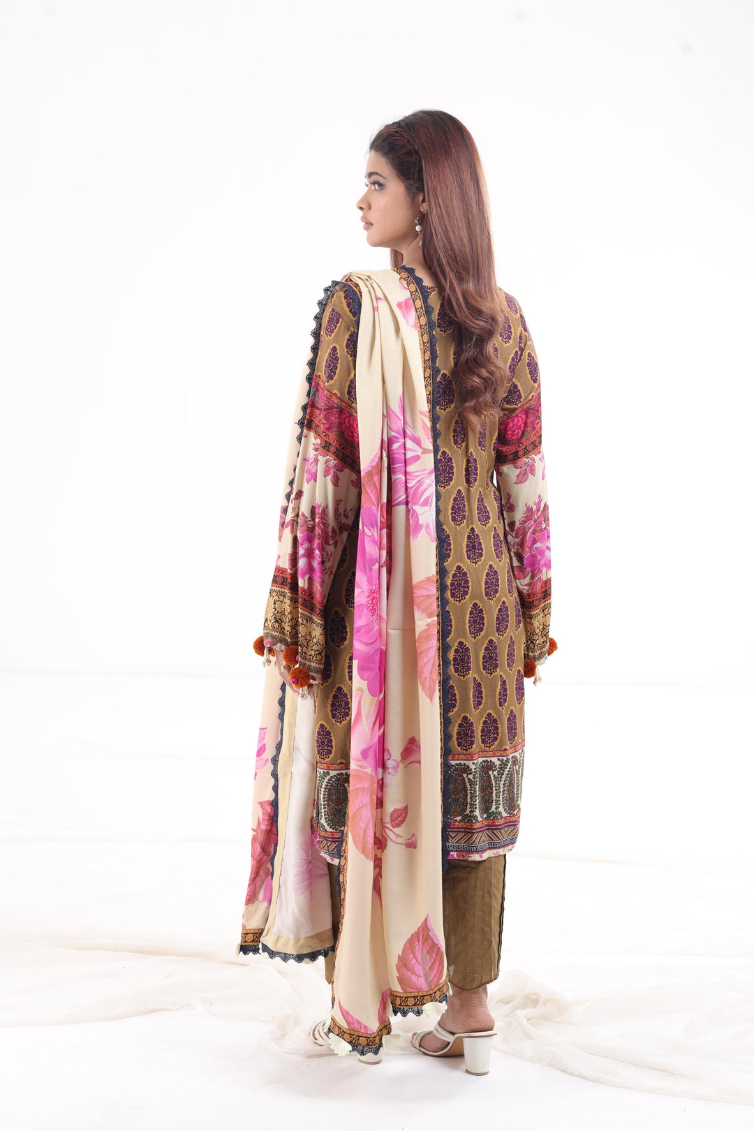 Design 4B - Sana Safinaz Muzlin Winter Stitched