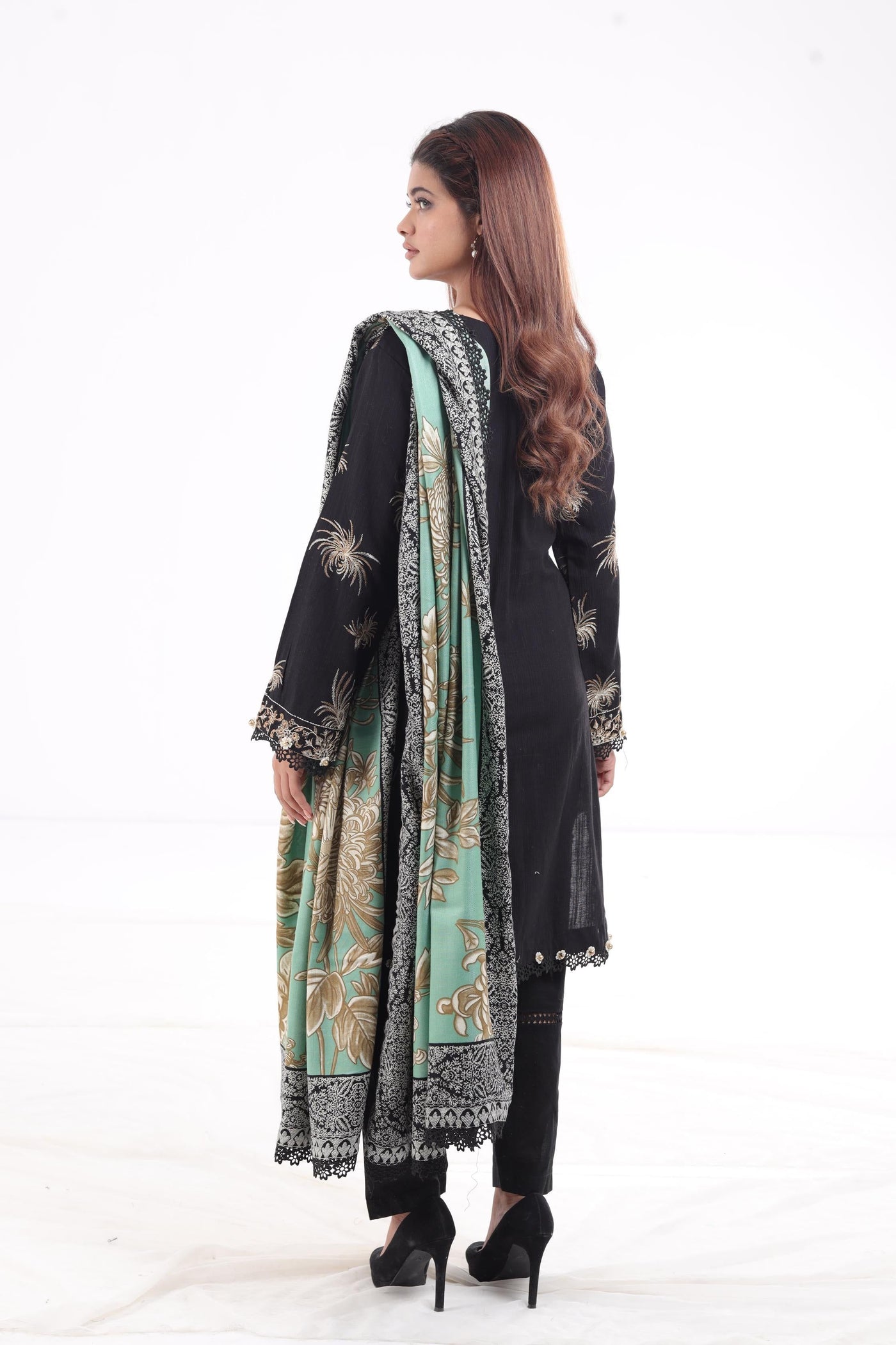 Design 13A - Sana Safinaz Muzlin Winter Stitched