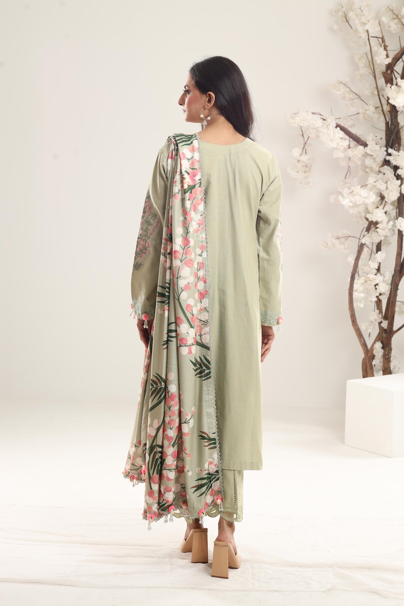 Design 7A - Sana Safinaz Muzlin Winter Stitched