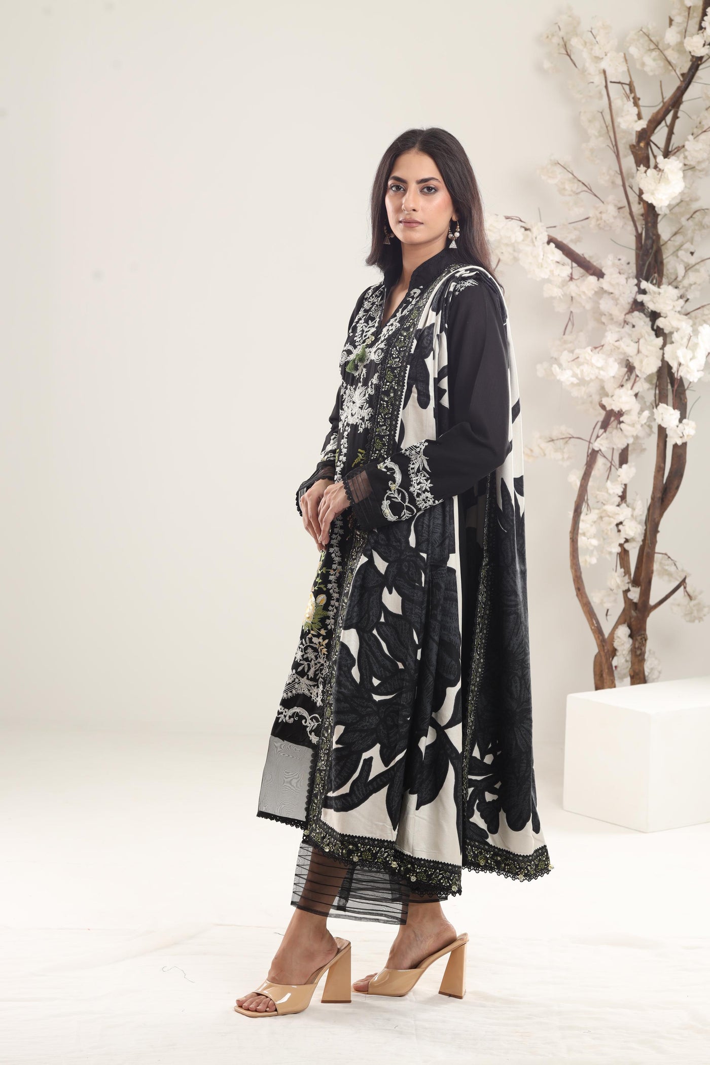 Design 12B - Sana Safinaz Muzlin Winter Stitched