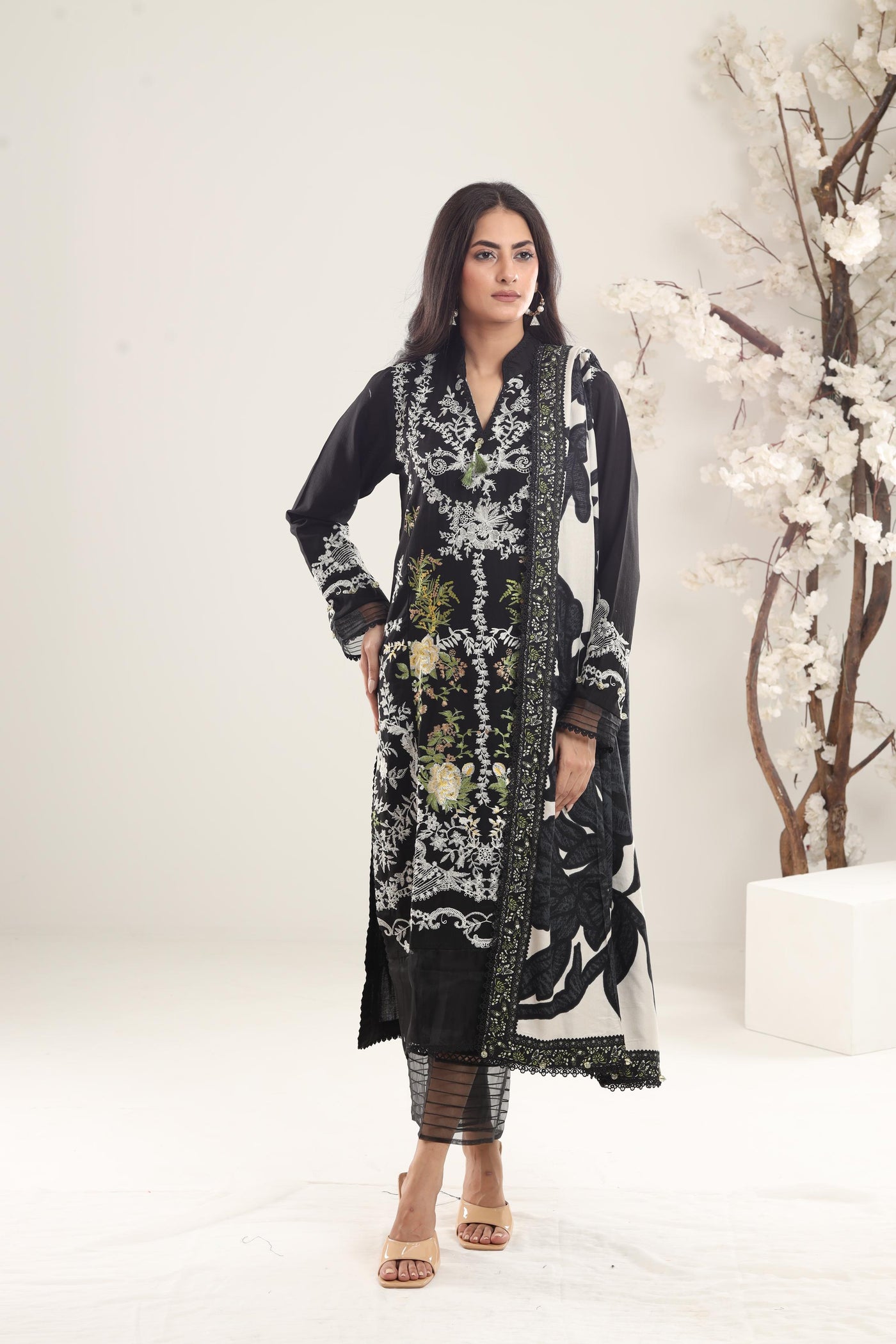 Design 12B - Sana Safinaz Muzlin Winter Stitched