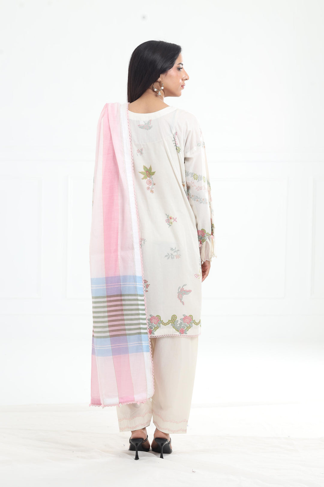 Design 1A - Sana Safinaz Muzlin Volume 1 '25 Stitched