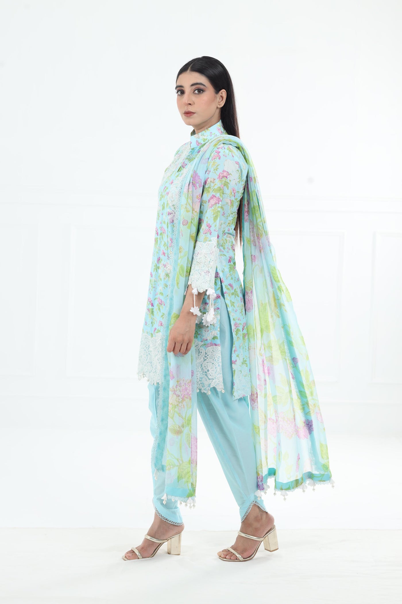 Design 6B - Sana Safinaz Muzlin Volume 1 '25 Stitched