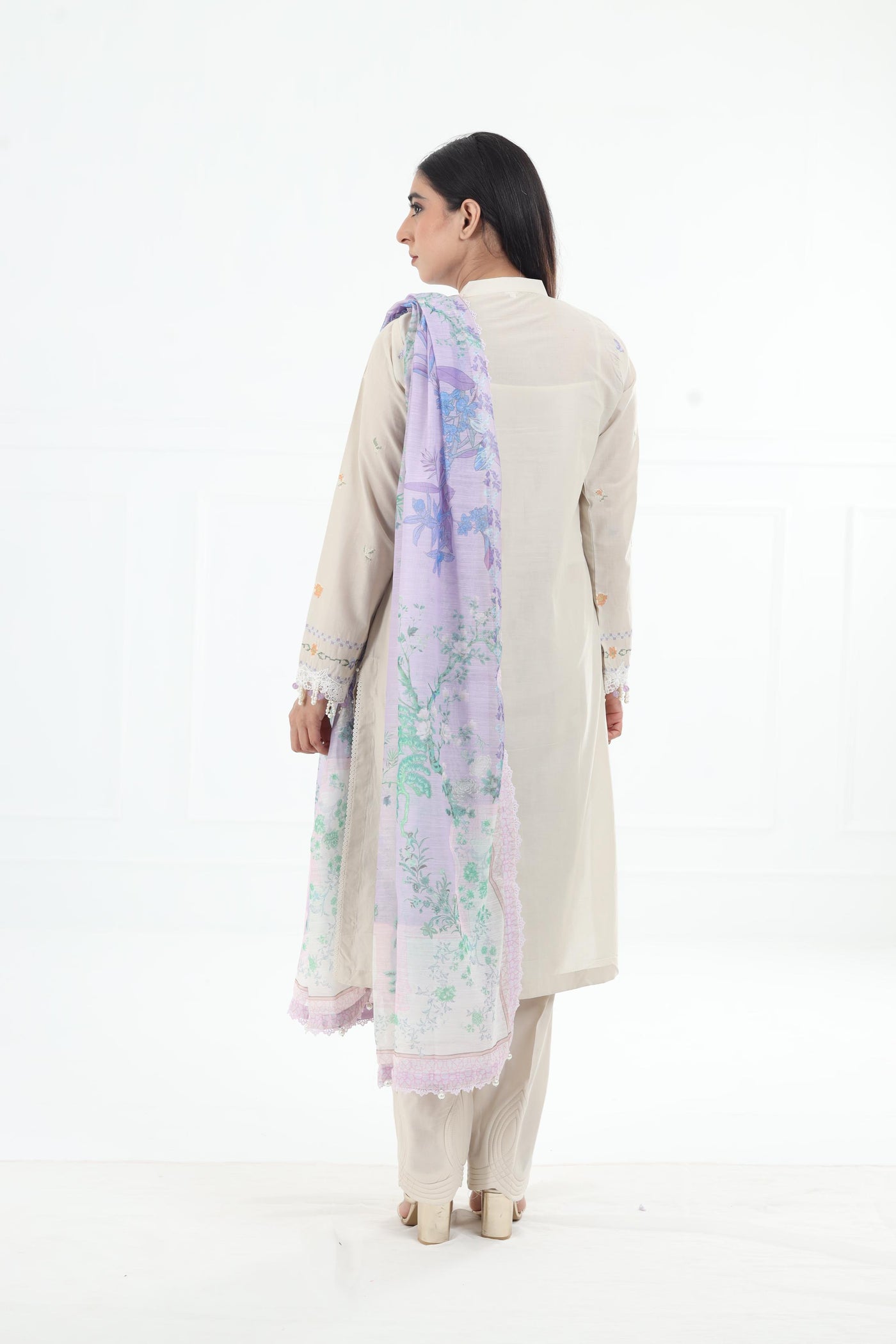 Design 12A - Sana Safinaz Muzlin Volume 1 '25 Stitched