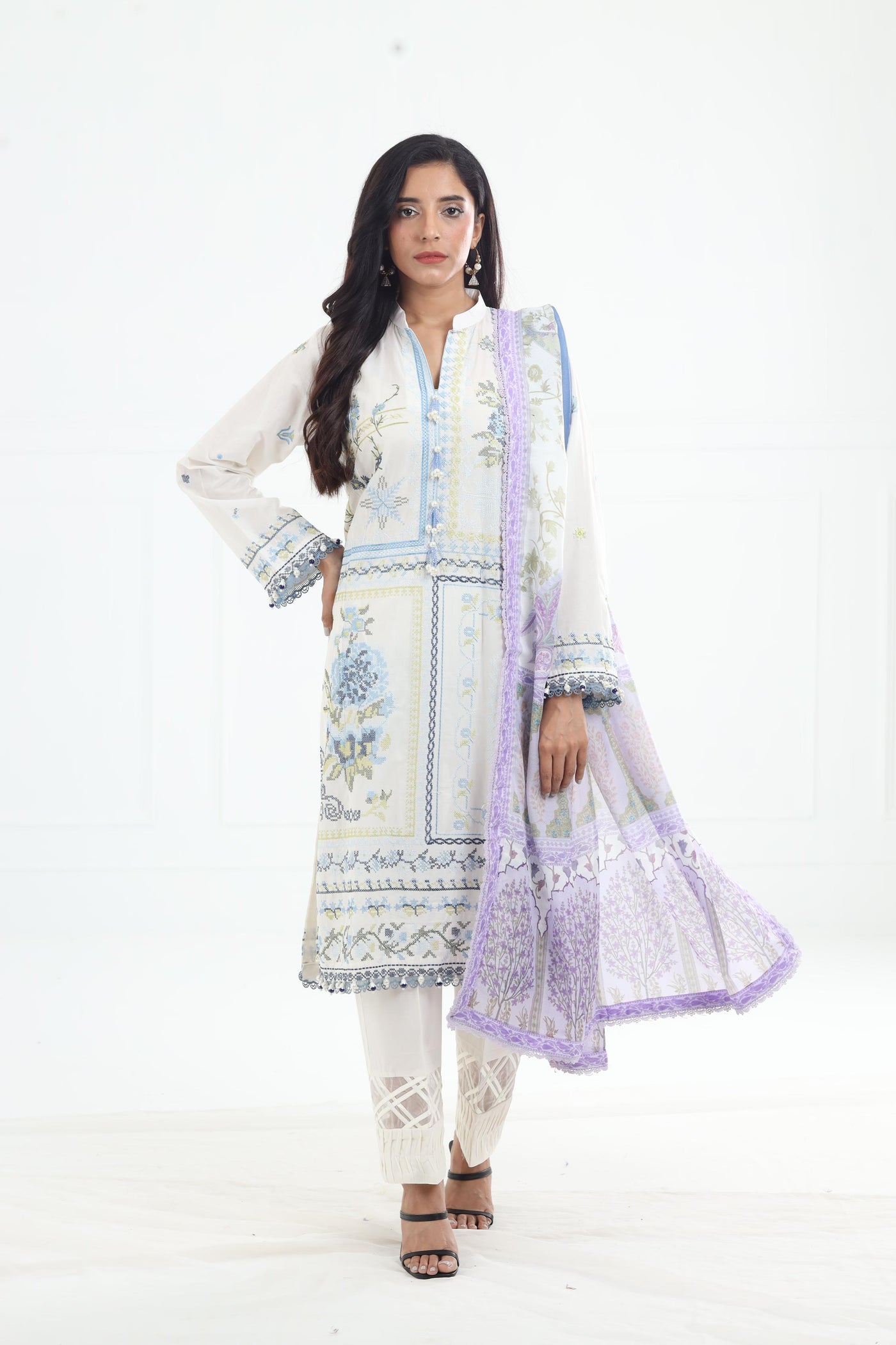 Design 18A - Sana Safinaz Muzlin Volume 1 '25 Stitched