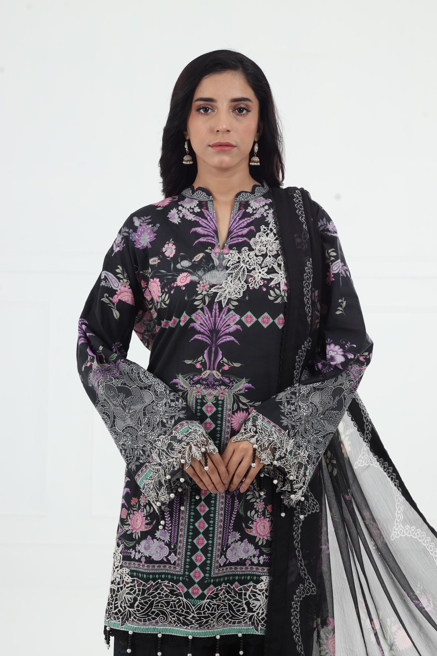 Design 19B - Sana Safinaz Muzlin Volume 1 '25 Stitched