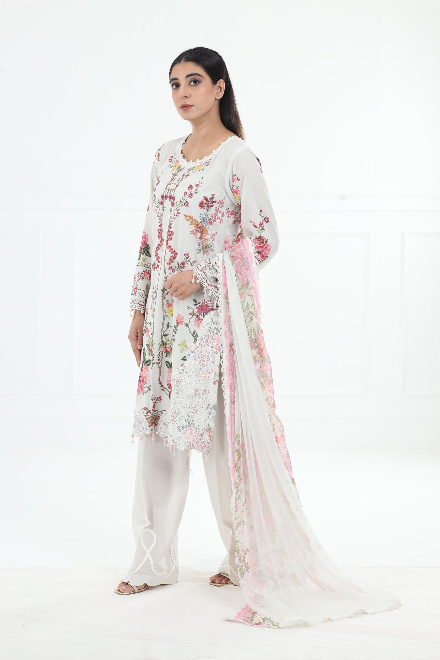 Design 26A - Sana Safinaz Muzlin Volume 1 '25 Stitched