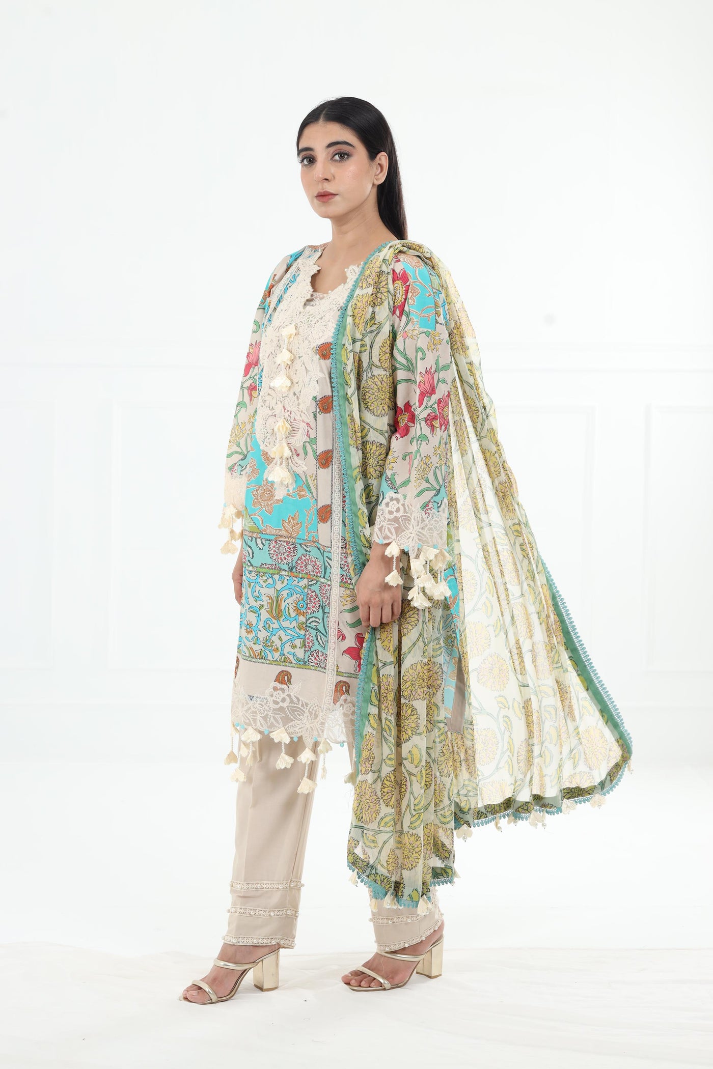 Design 27B - Sana Safinaz Muzlin Volume 1 '25 Stitched