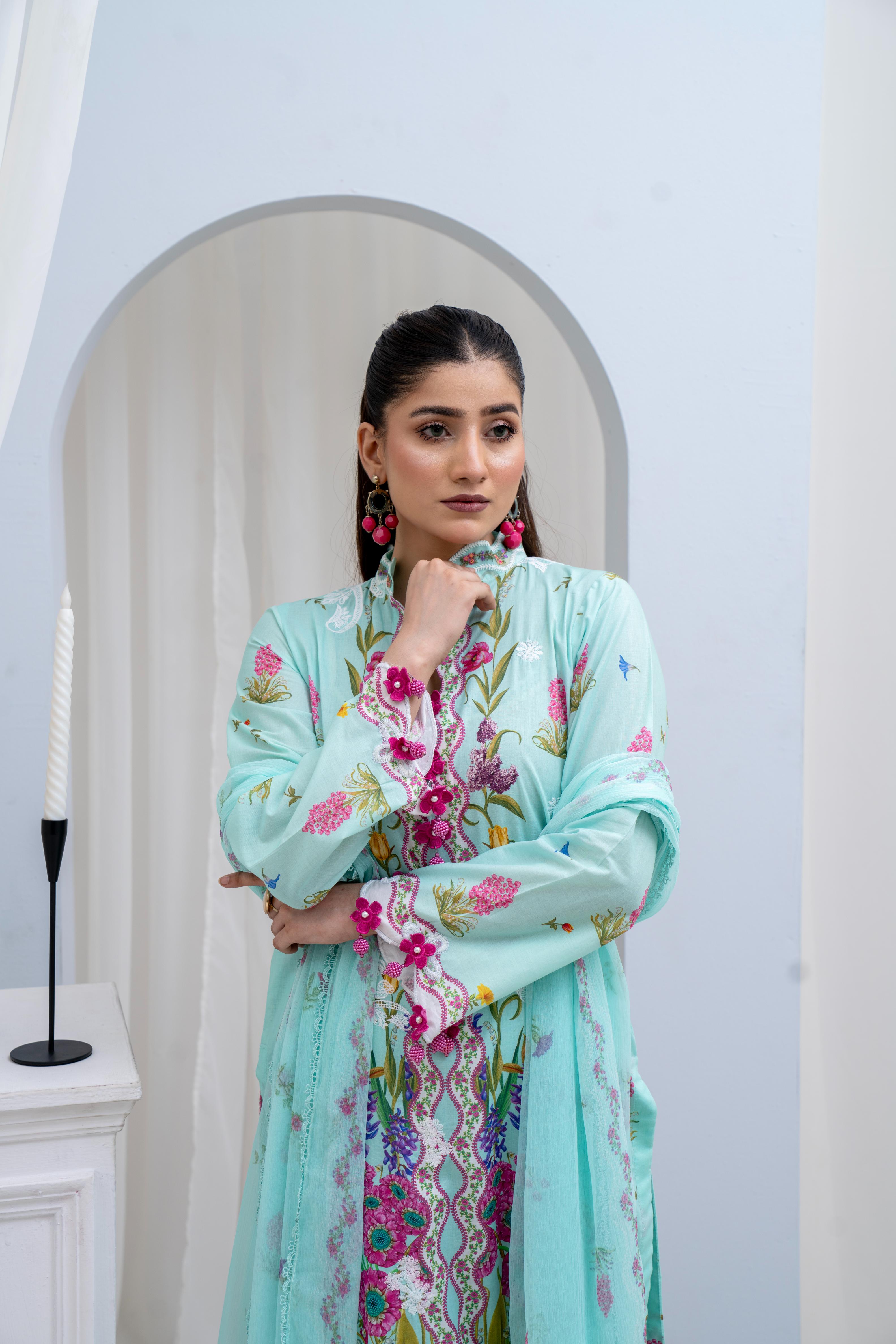 Lawn Light Green Stitched Suit - Sana Safinaz Muzlin