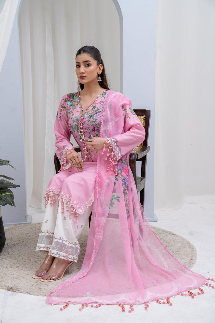 Lawn Pink Stitched Suit - Sana Safinaz Muzlin Stitched